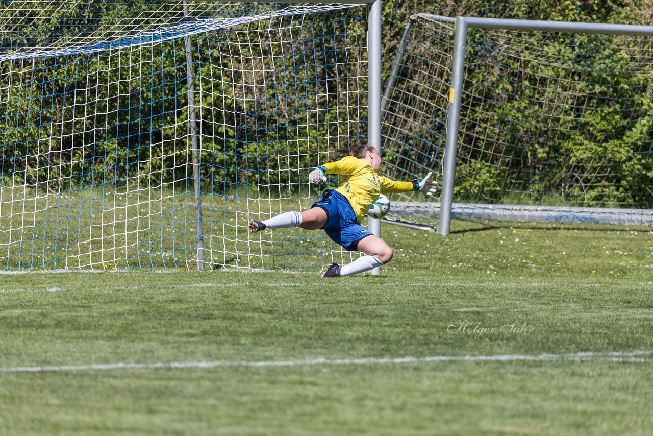 Bild 158 - F TSV Zarpen - Holstein Kiel II : Ergebnis: 2:6